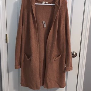 Deep rose pink, wool sweater, with hood